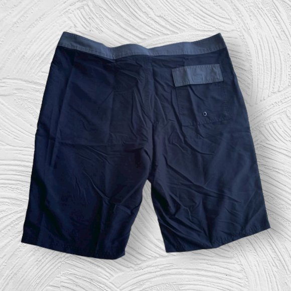 BNWT Old Navy Men's Boardshorts, 40 - Picture 2 of 3